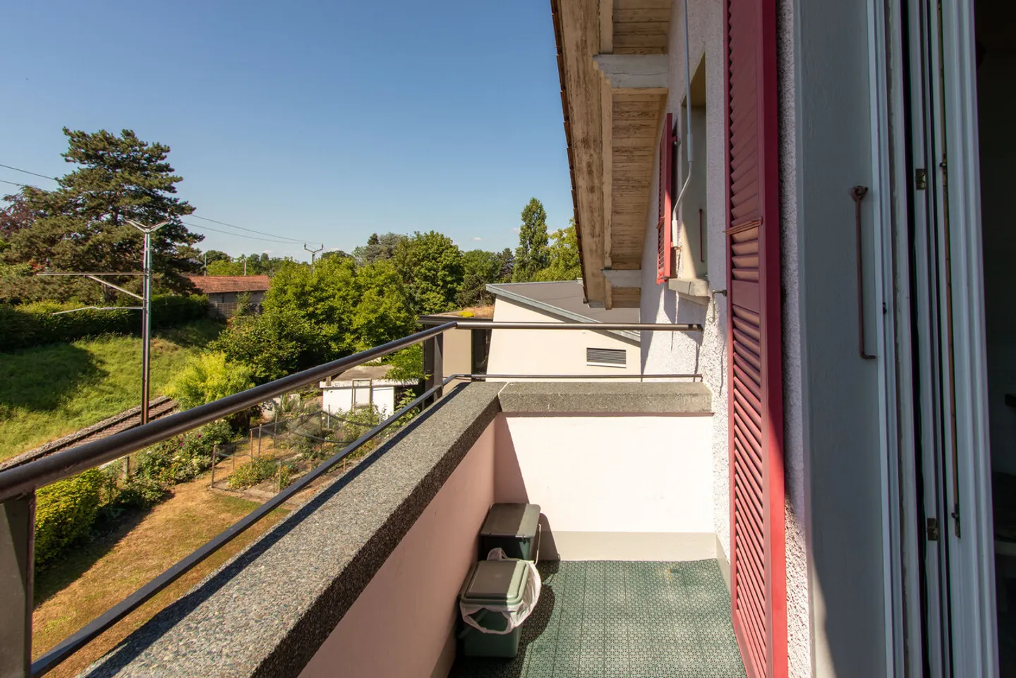 Charming 3.5-room apartment with lake view in Meyriez - Photo 6 of 14