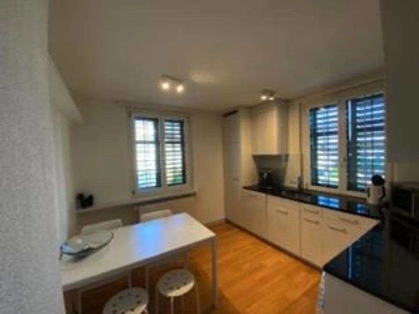 Geräumige Wohnung in renoviertem Haus - Foto 6 von 12