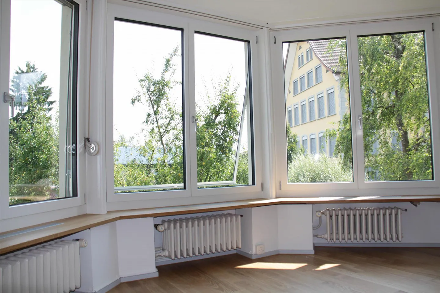 Geräumige Wohnung in renoviertem Haus - Foto 12 von 12