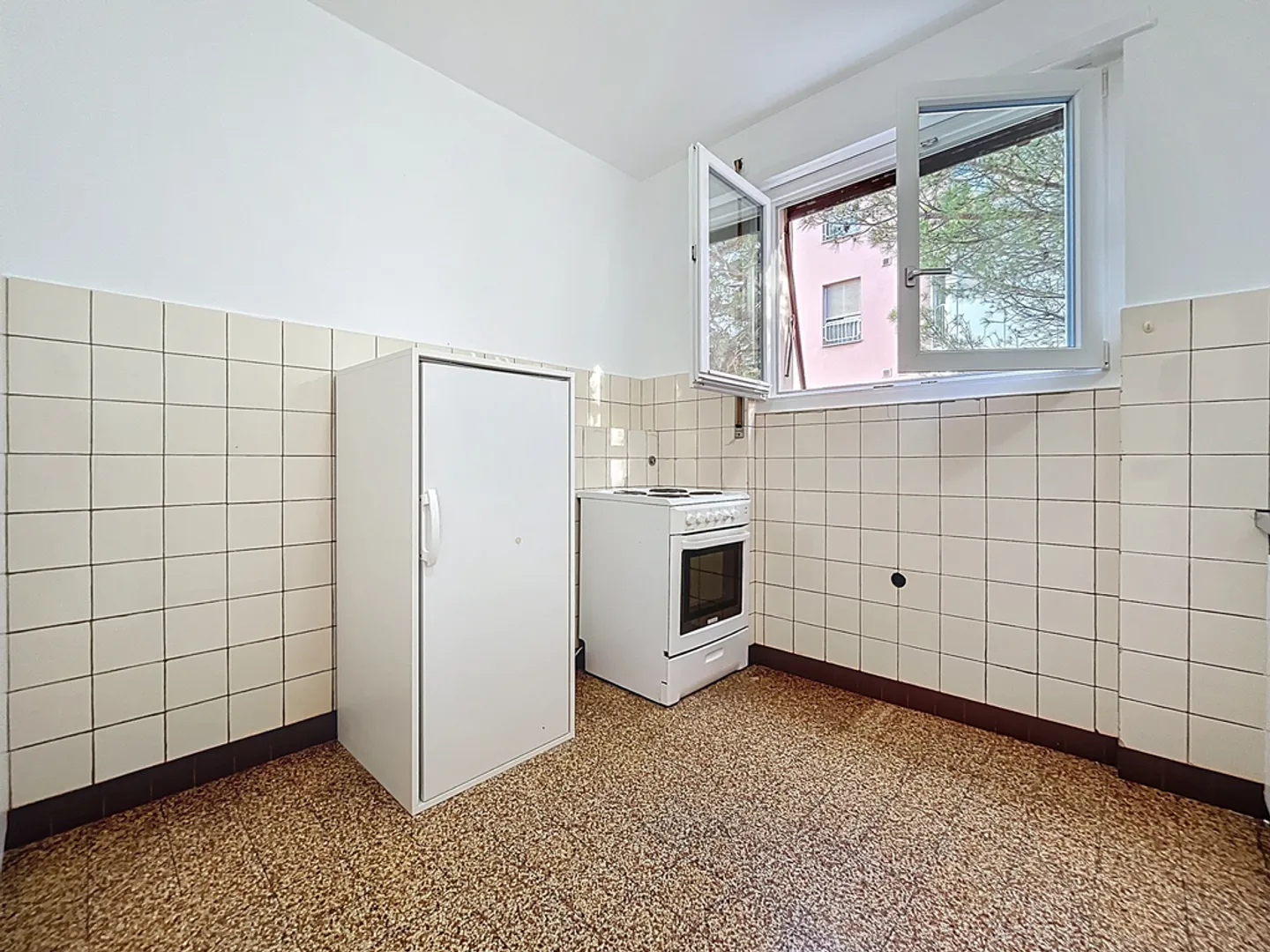 4-room apartment - Photo 2 of 10