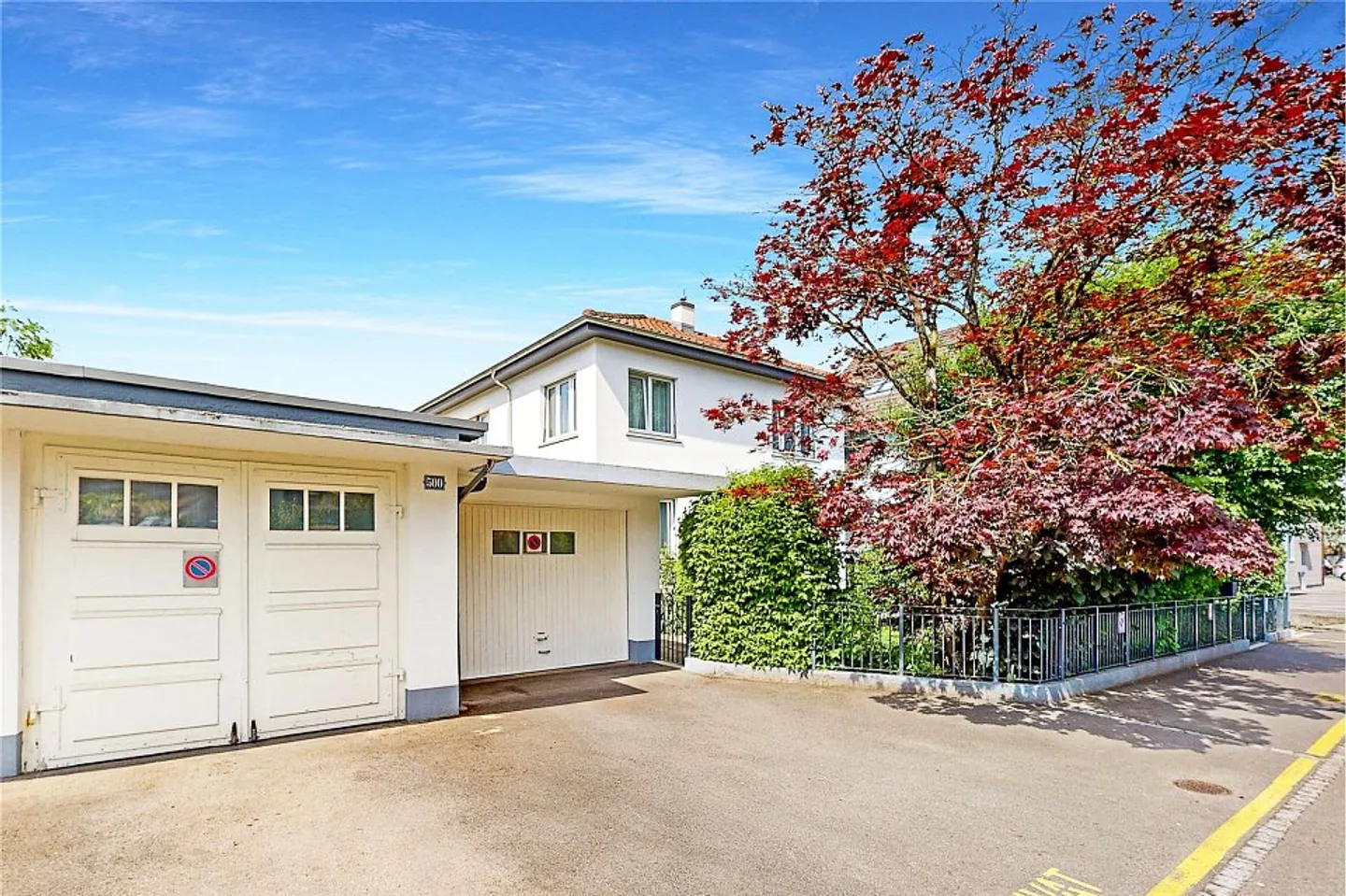 250 m² de surface habitable au cœur de Wildegg, calme, terrain de 784 m² WA3, à 100 m des transports publics et de Migros - Photo 11 sur 13