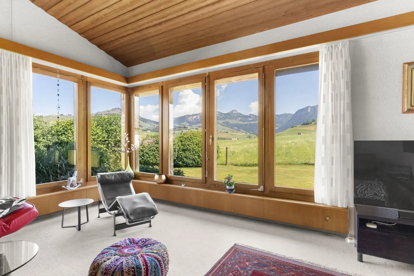 Familienhaus mit atemberaubender Aussicht - Foto 22 von 30