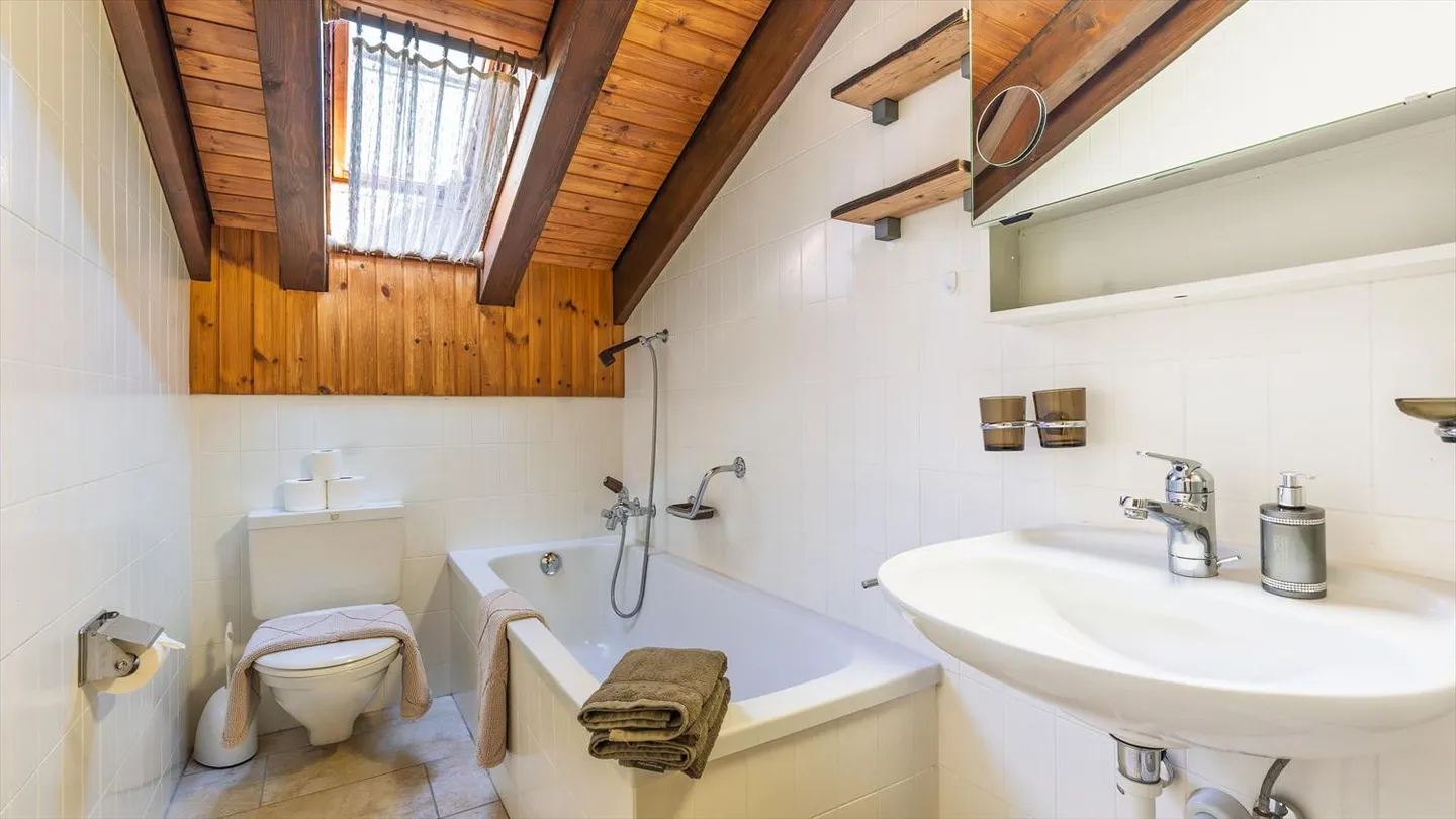 Gemütliche 2.5-Zimmer-Ferienwohnung im Chalet Memory in Zermatt - Foto 7 von 9