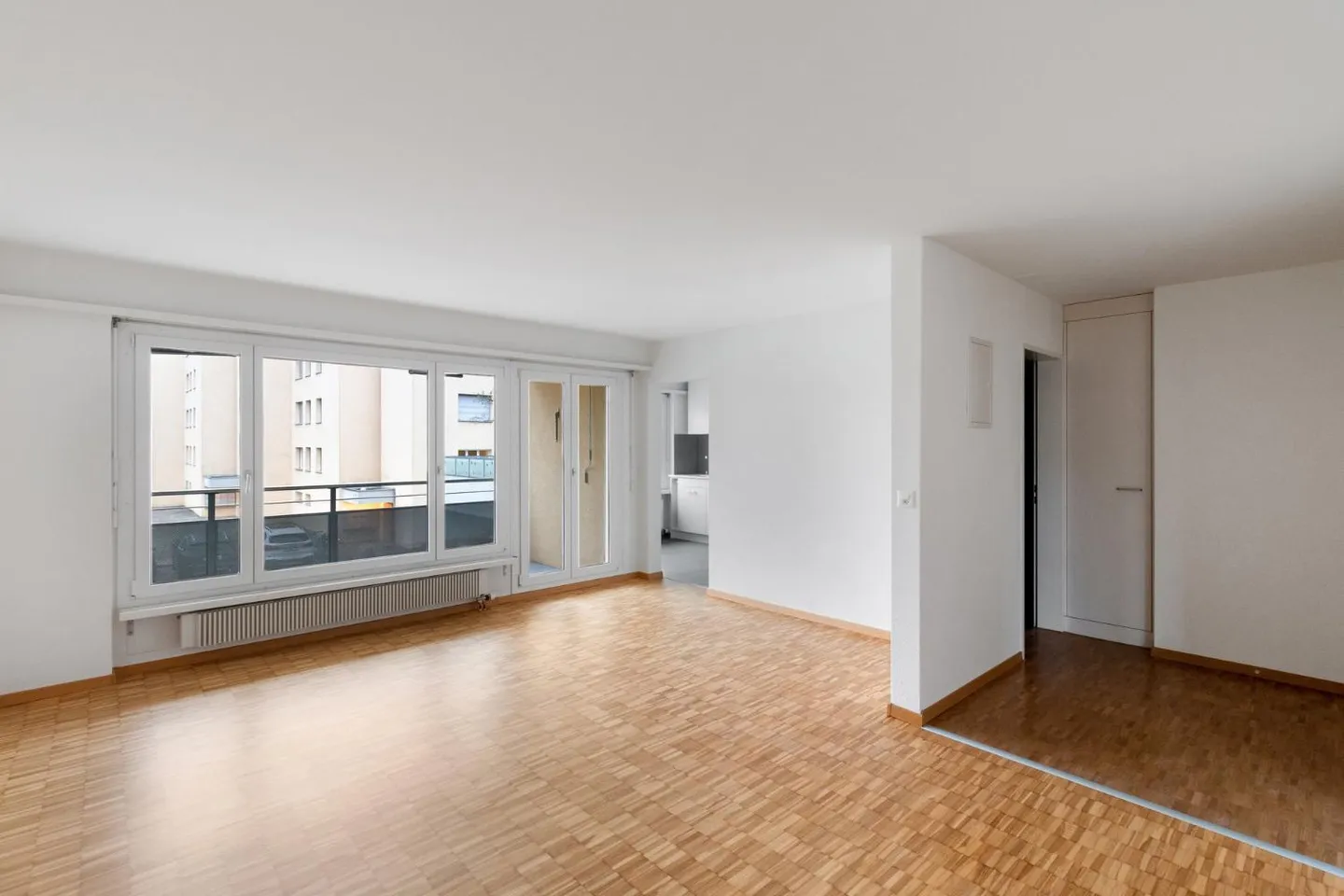 Vivre au calme dans un appartement adapté aux personnes âgées - Photo 2 sur 5
