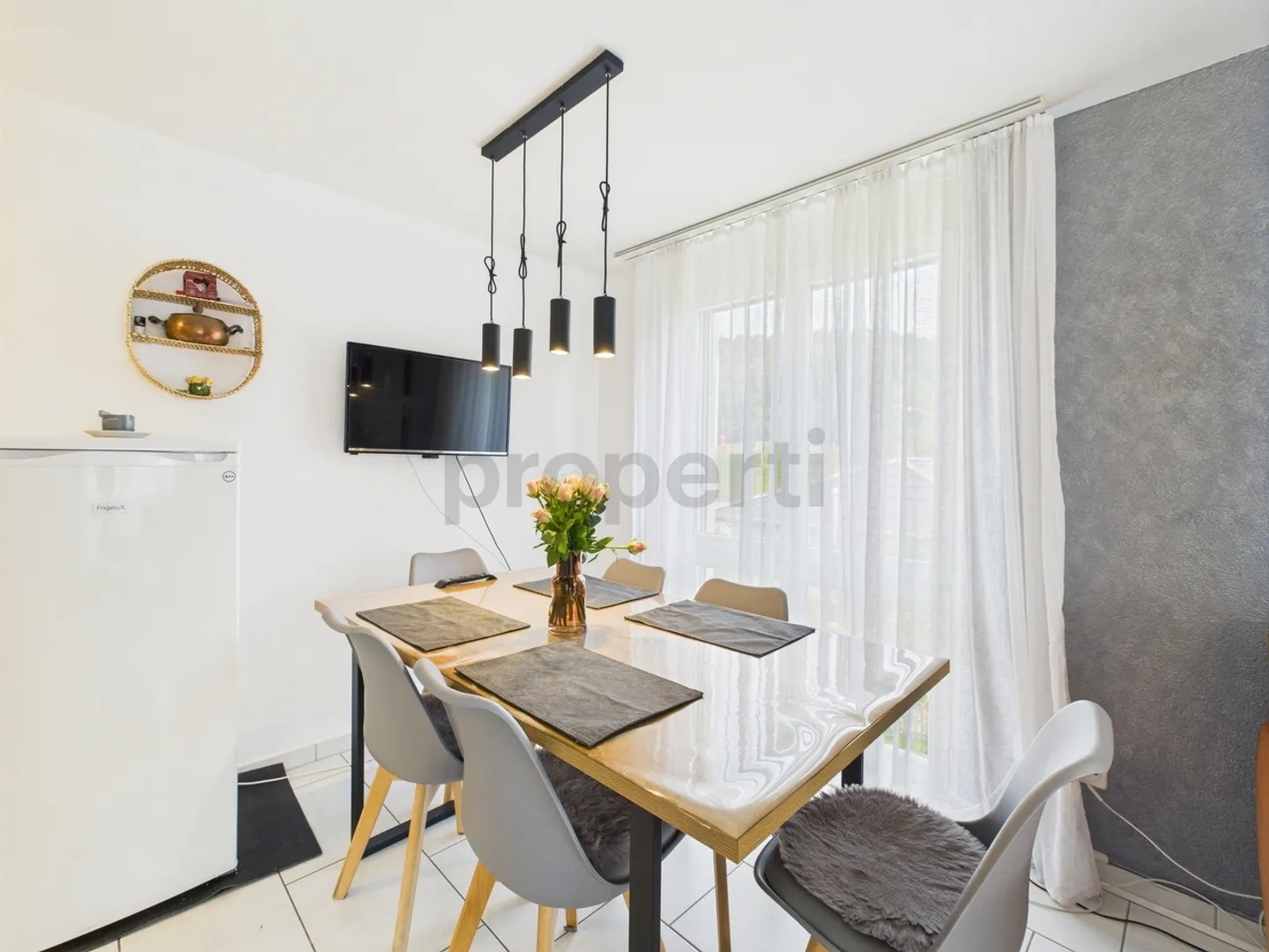 Appartement confortable avec balcon - Photo 5 sur 13