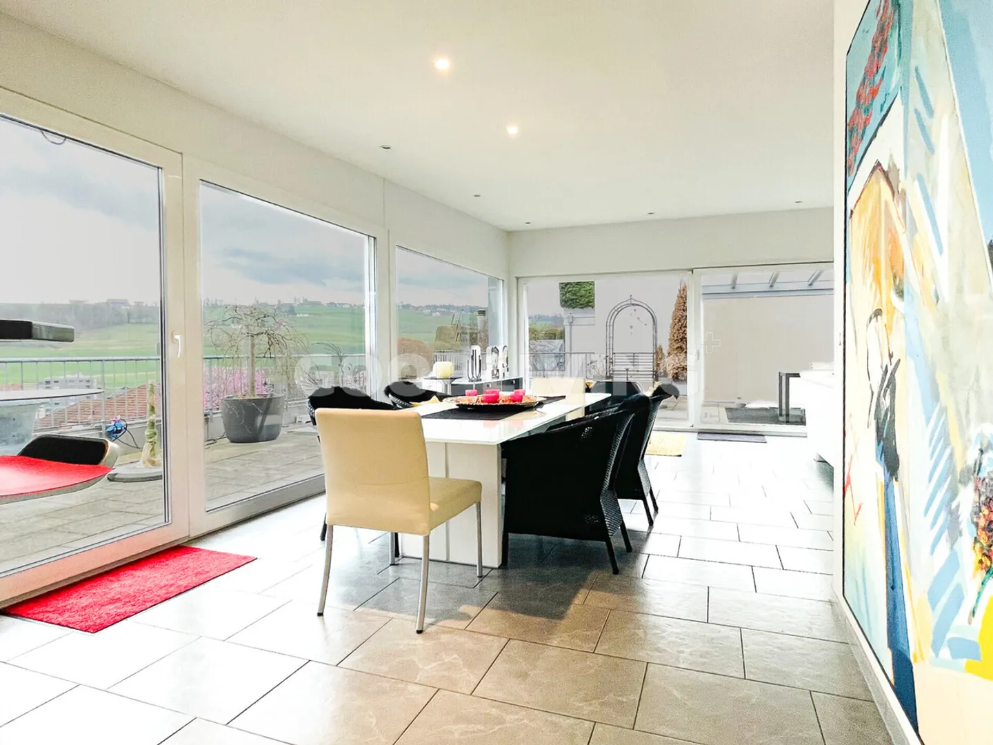 Stilvolles Terrassenhaus mit Aussicht - Foto 1 von 1