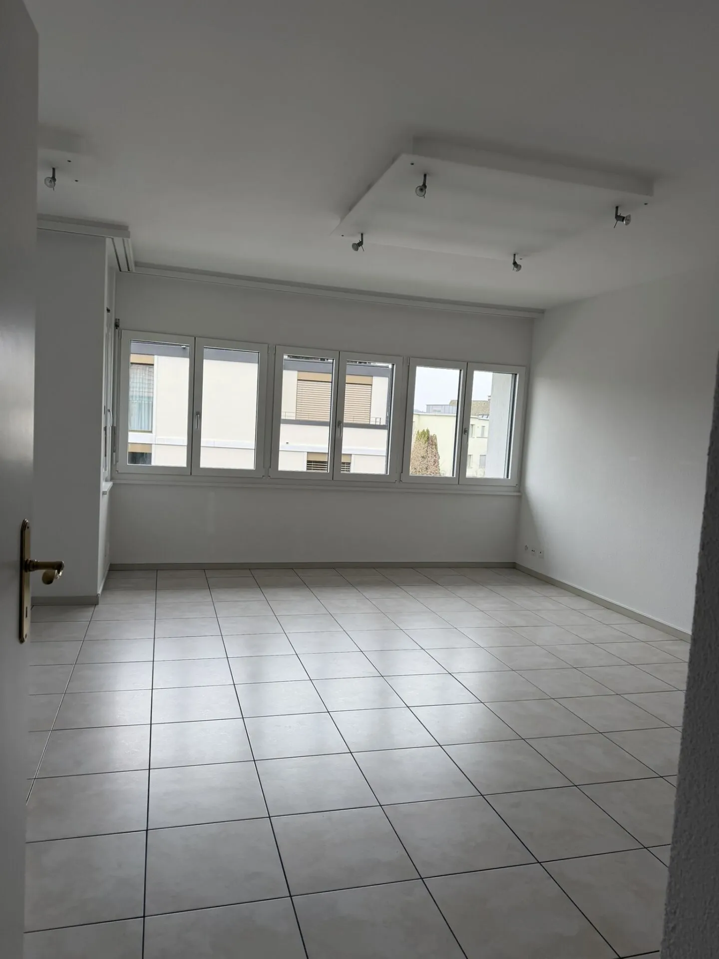 Etzbergstrasse 53 - Maisonette de 6,5 pièces au Sonnenberg - Photo 2 sur 14