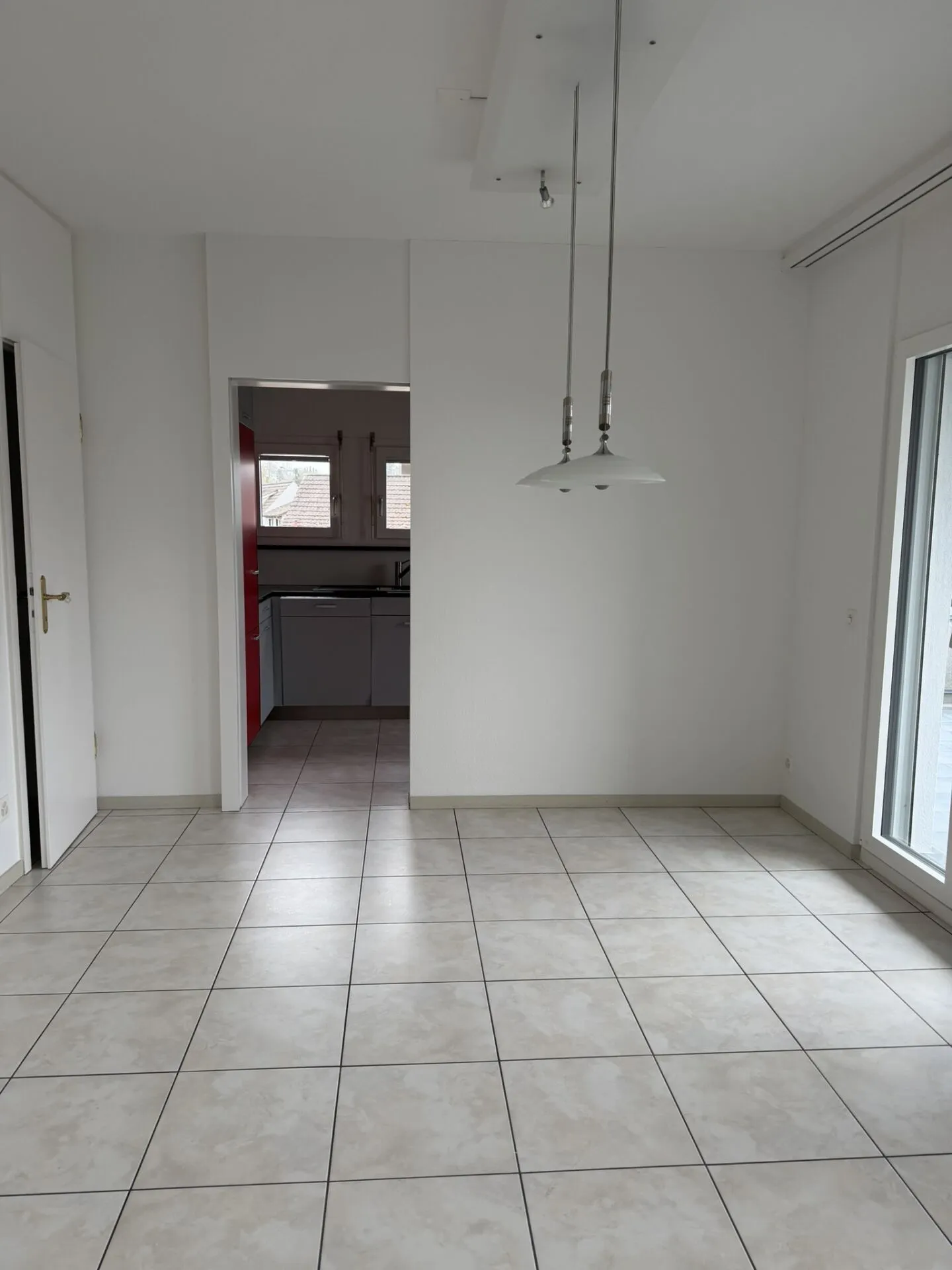 Etzbergstrasse 53 - Maisonette de 6,5 pièces au Sonnenberg - Photo 3 sur 14