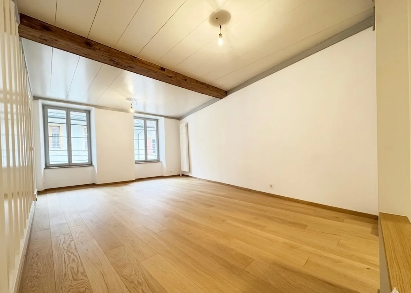 Charmante 2.5-Zimmer-Wohnung - Foto 2 von 8