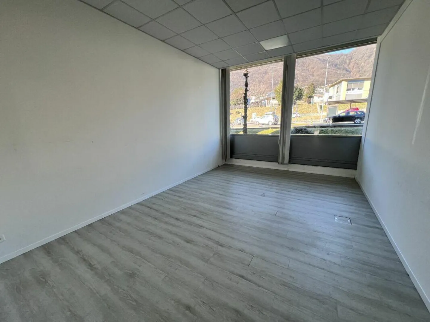 Ufficio/esposizione a Lugano Nord - Foto 5 di 5