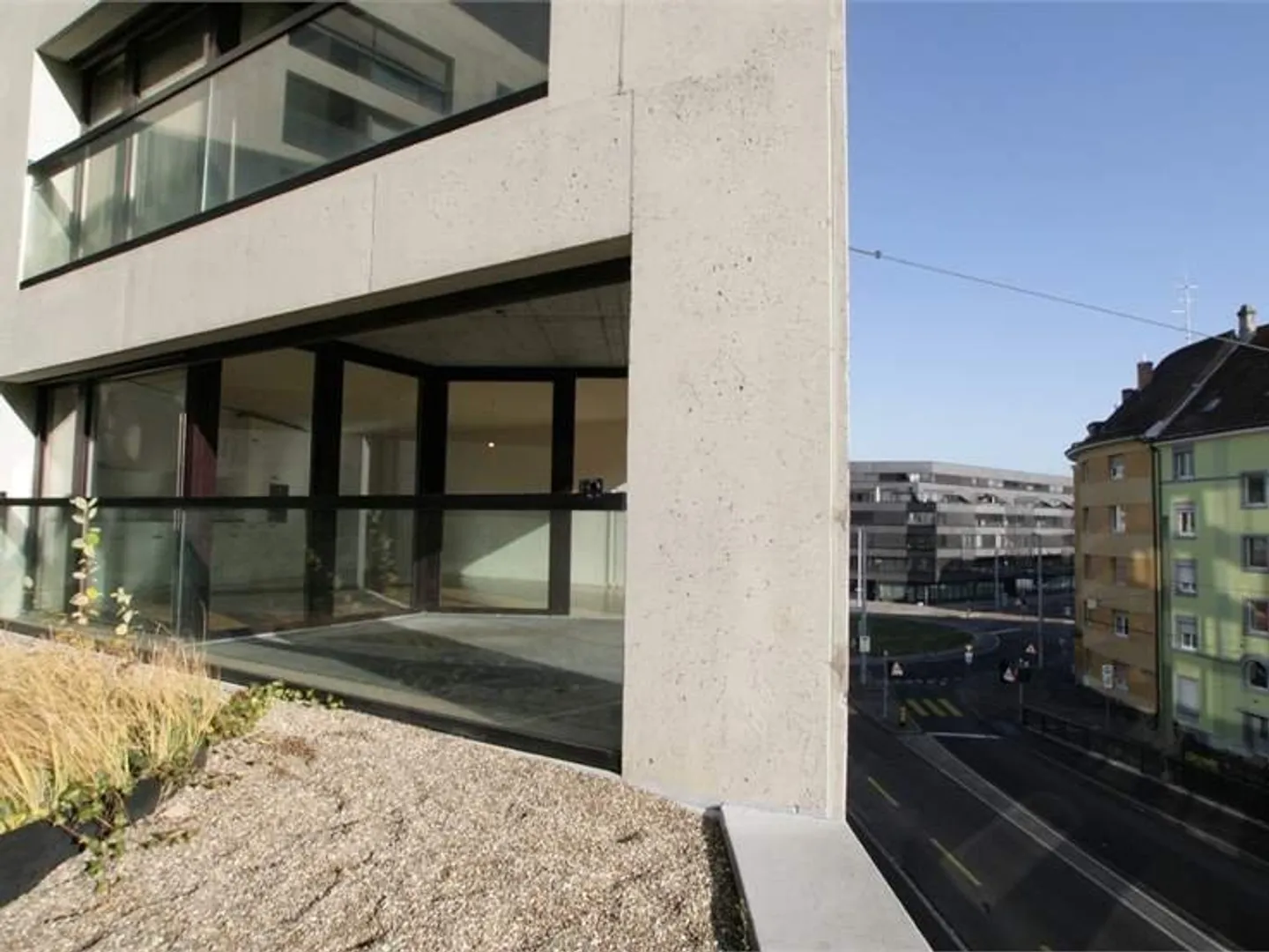 Appartement exclusif de 3,5 pièces avec loggia et équipements de haute qualité - Photo 6 sur 7