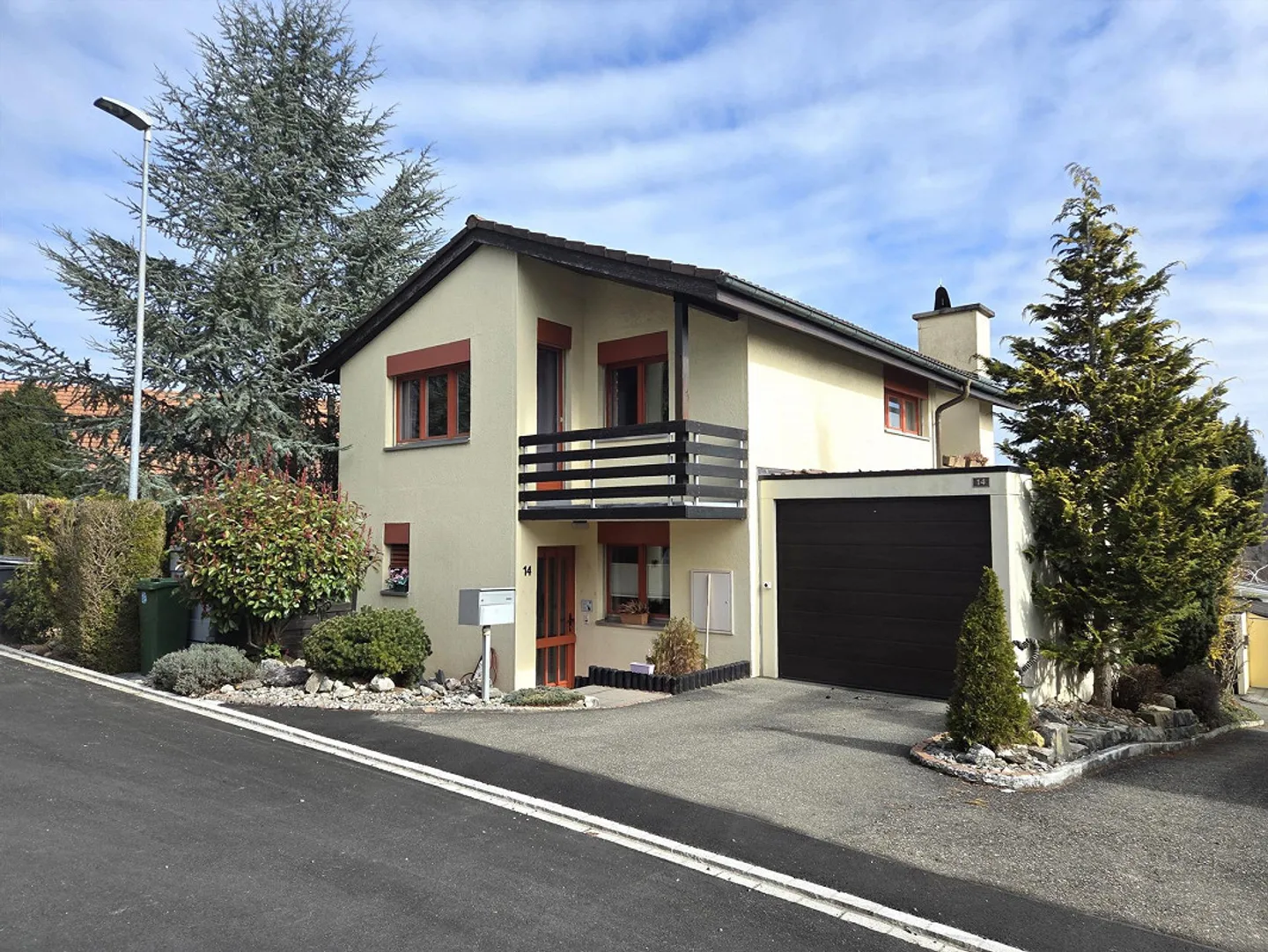 Idyllic Single-Family Home in a Child-Friendly Location - Photo 2 of 13