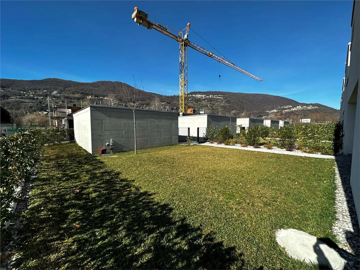 Casa a gradini in affitto - Foto 2 di 27