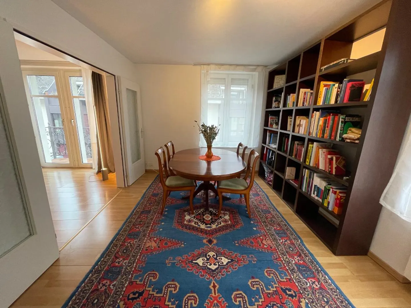 Camera in appartamento condiviso - Foto 3 di 5