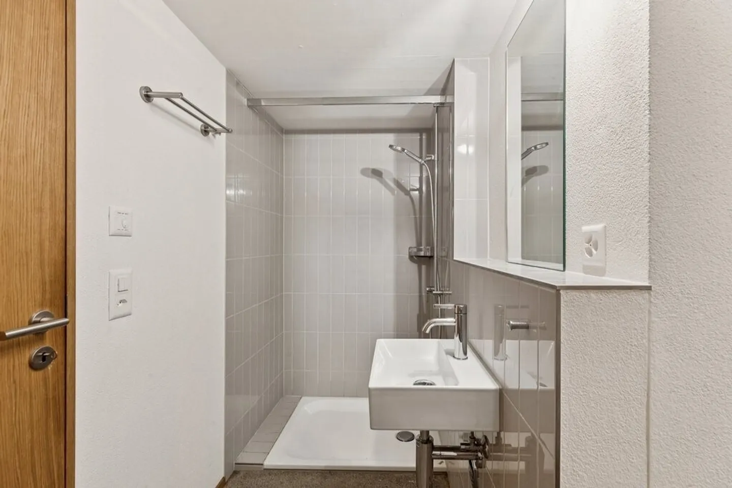 Appartamento moderno in mezzo ai vigneti - Foto 6 di 11