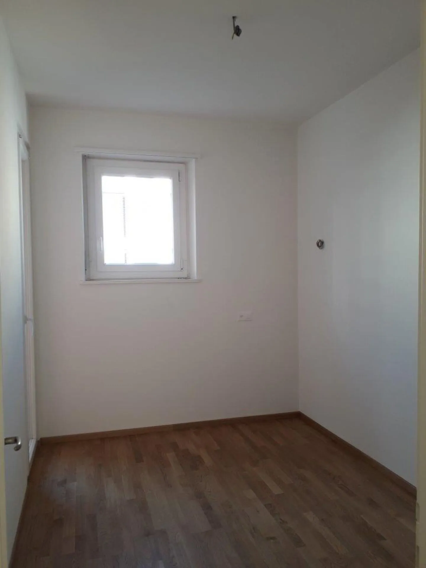 6.5 mit Balkon in zentraler Lage - Foto 11 von 13