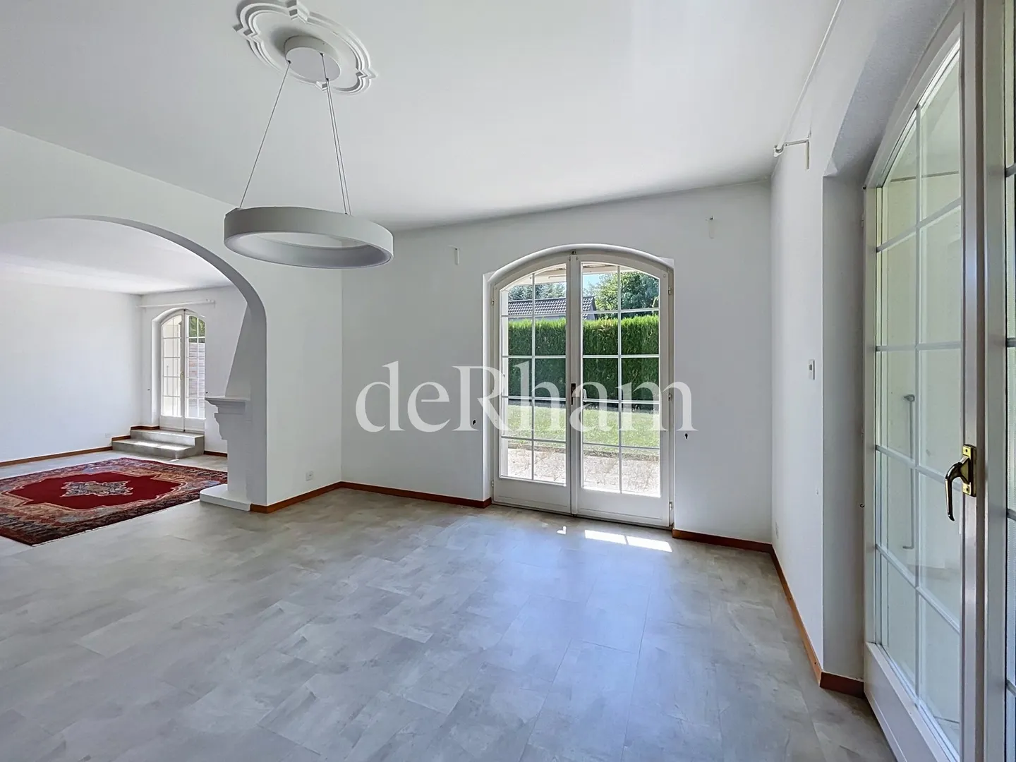 Schöne 7-Zimmer-Duplexwohnung mit privatem Garten! - Foto 6 von 10