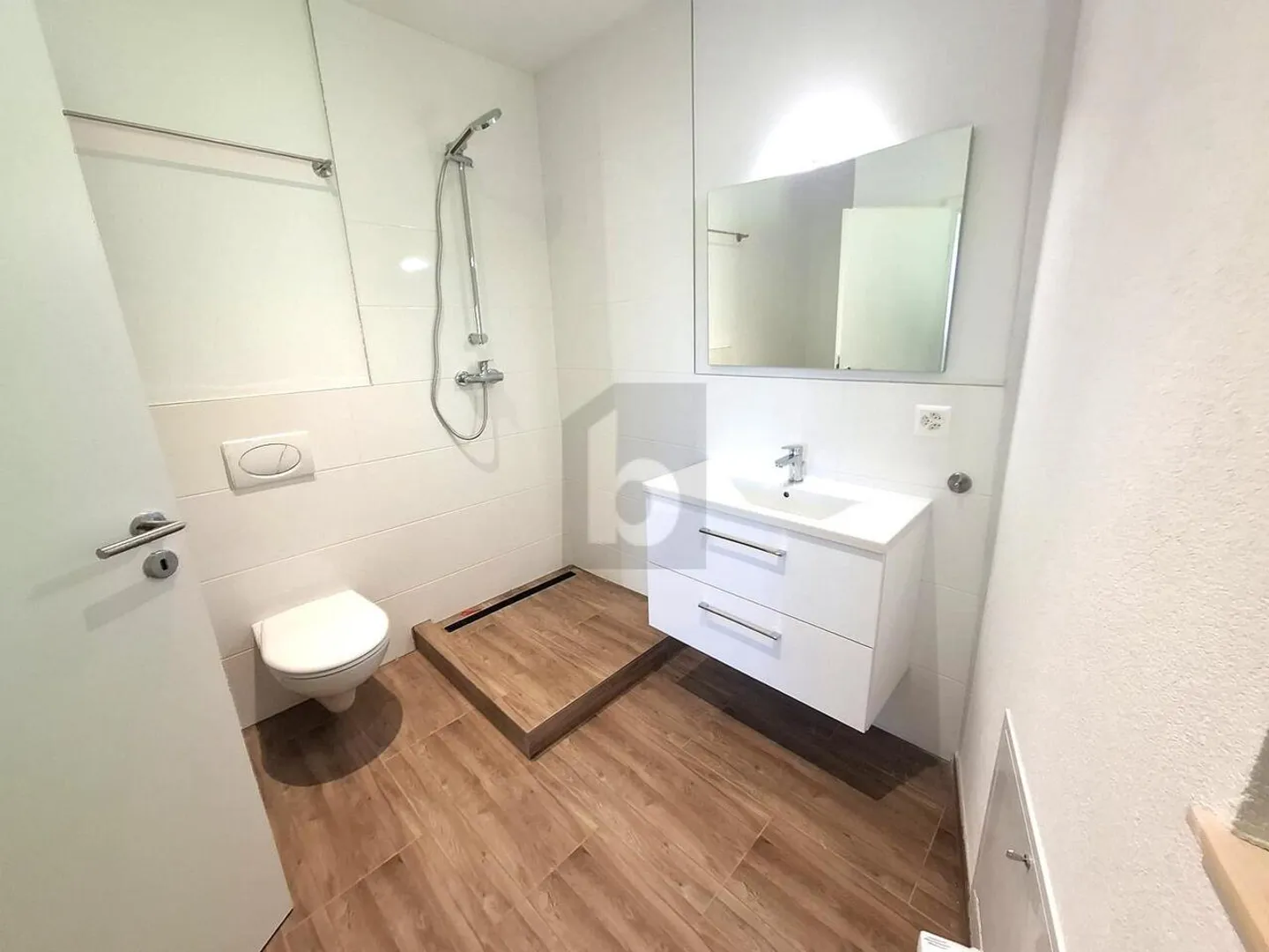 COSY, MODERNO - Foto 4 di 6
