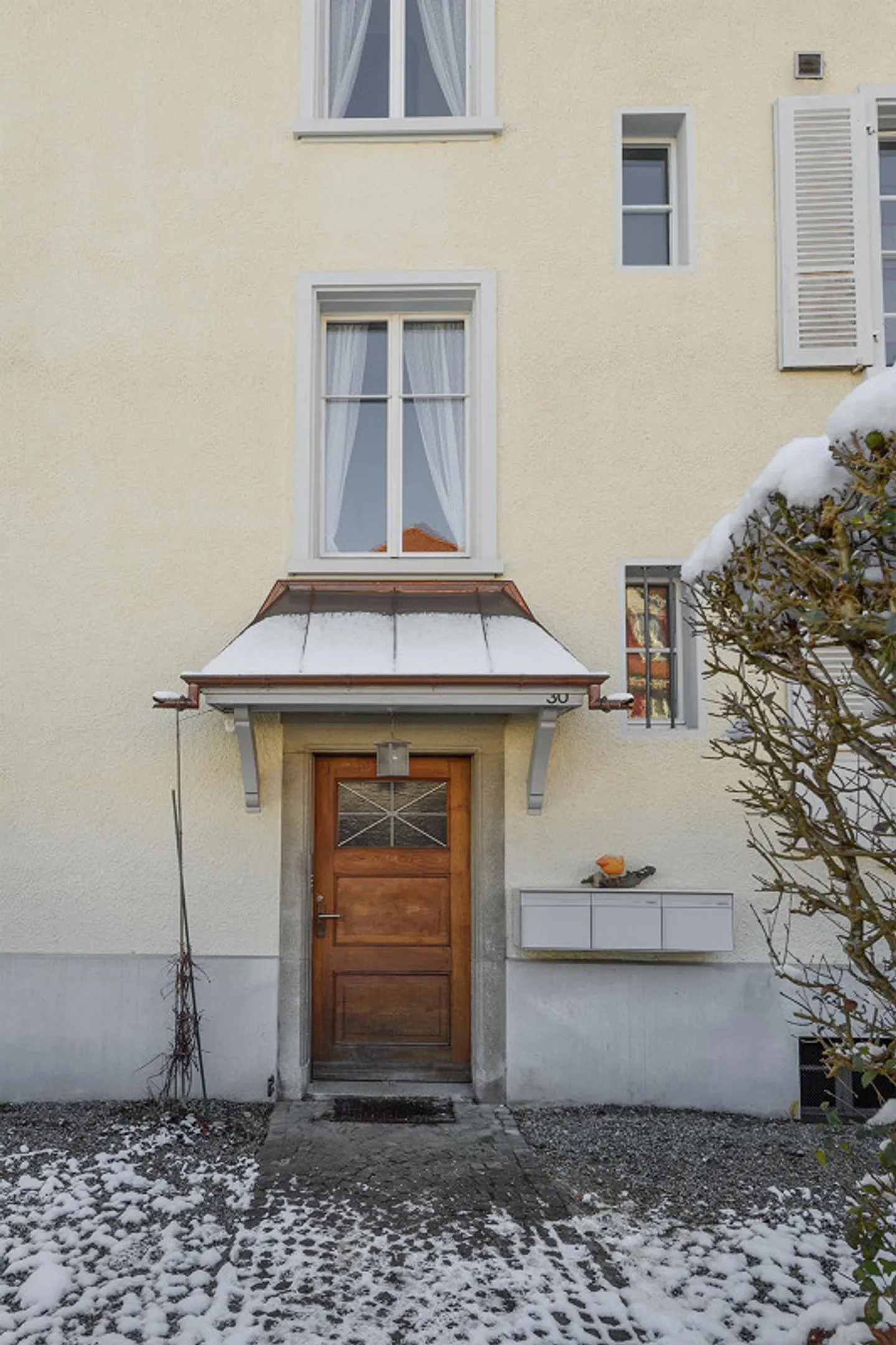 A Home for Lovers: High-Quality Renovation and Noble Details - Photo 20 of 21