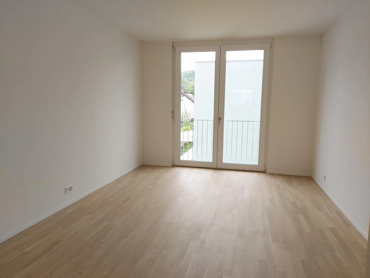 Appartamento moderno di 3,5 stanze con terrazza sul tetto - Foto 5 di 8