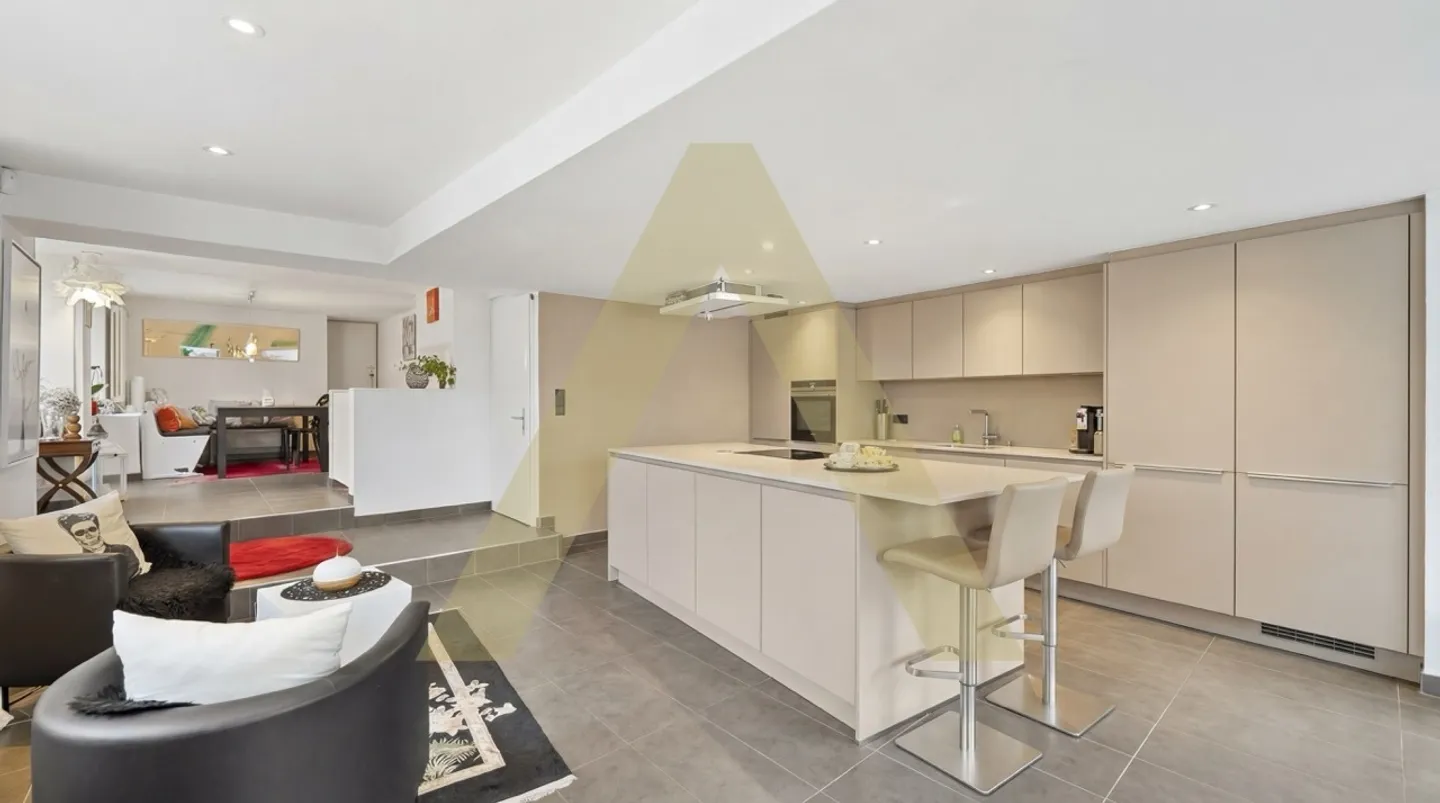 Komfortable Wohnung mit schönen Außenbereichen - Foto 5 von 10