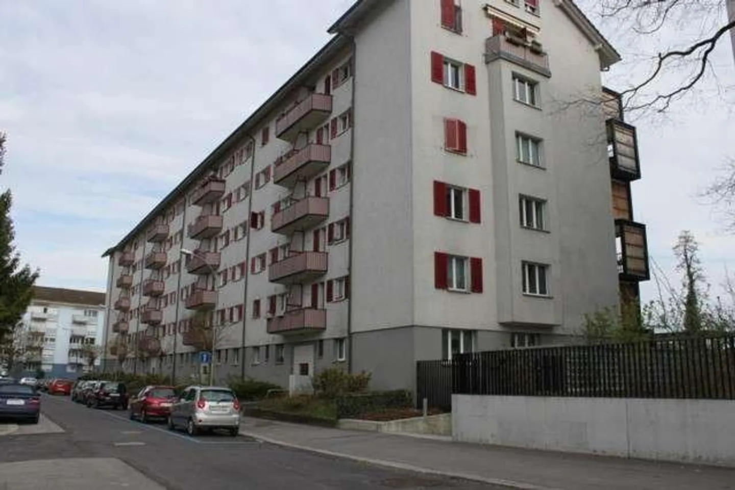 Schöne Wohnung an super Lage zwischen dem Bahnhof und der Aare! - Foto 1 von 5