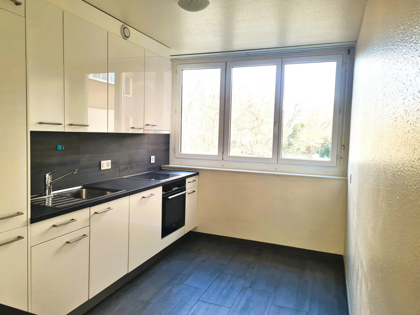 Appartement Charmant à Nyon - Photo 1 sur 5