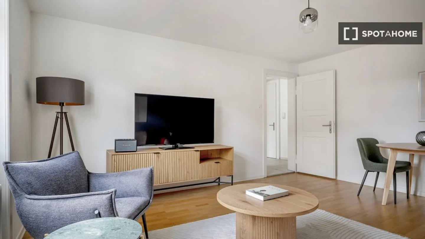 Charmante Wohnung in Zürich - Foto 3 von 14
