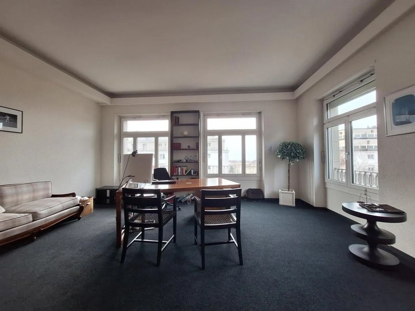 Espace de Bureau Prestigieux - Photo 3 sur 7