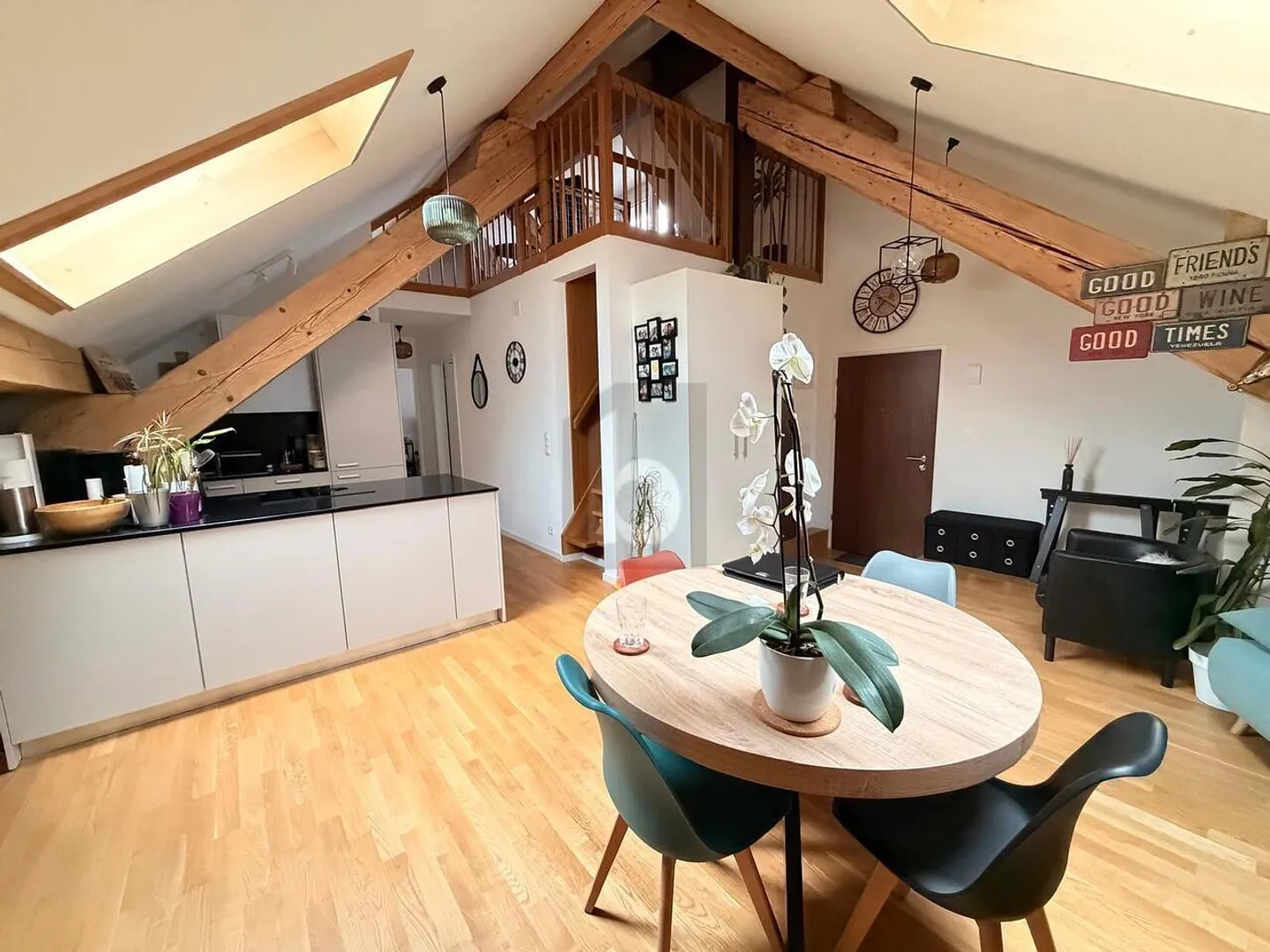 SPACIOUS, BRIGHT AND MODERN - Photo 1 of 6