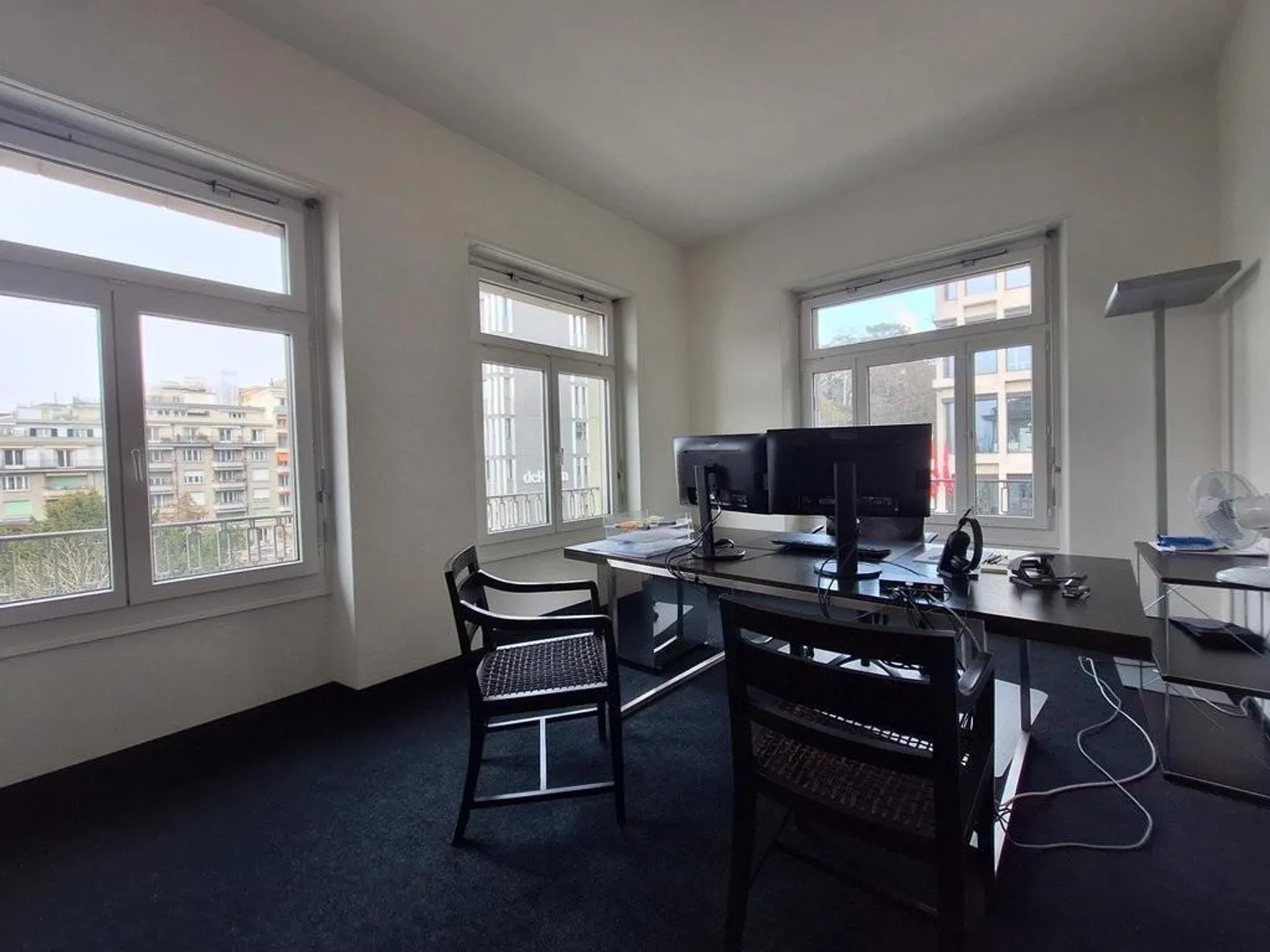 Espace de Bureau Prestigieux - Photo 4 sur 7