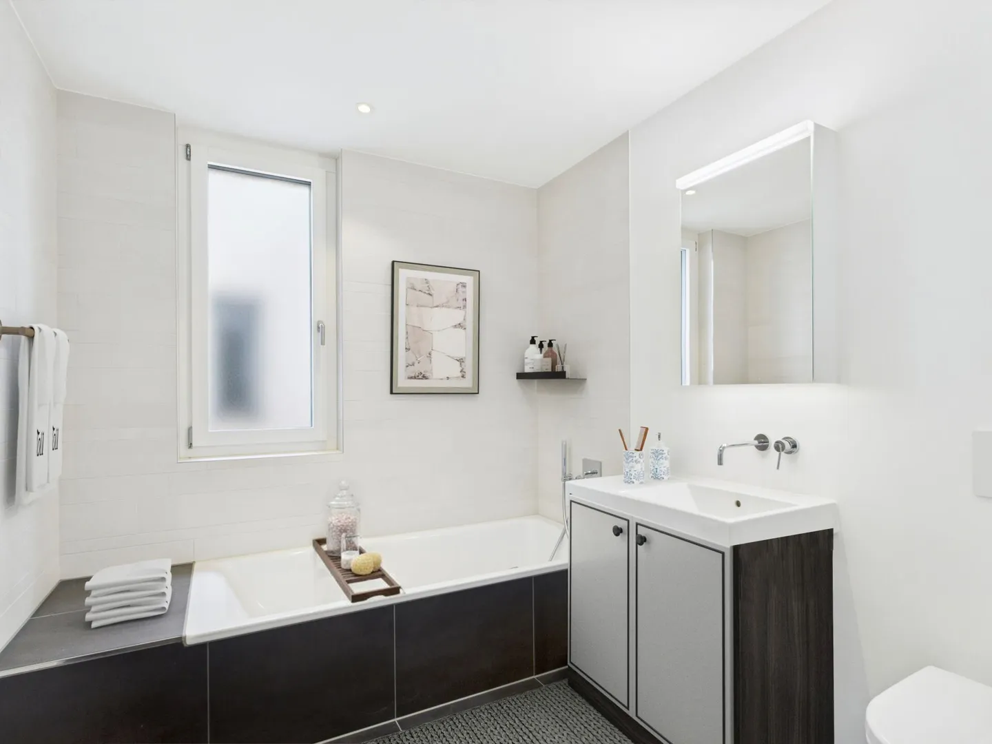 Appartement exclusif de 3,5 pièces au rez-de-chaussée dans le meilleur emplacement de Wettswil - Photo 5 sur 10