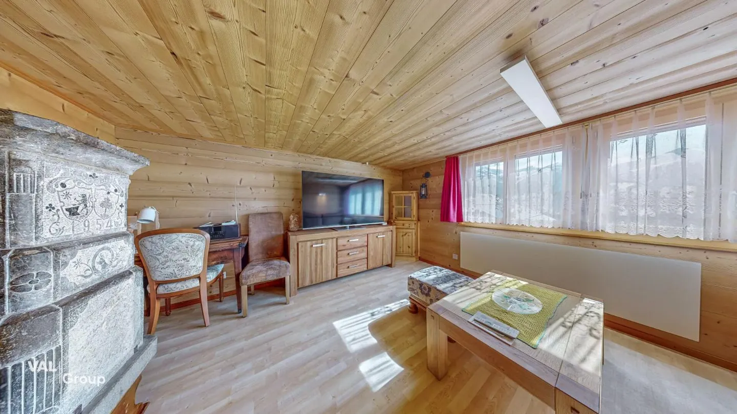 Furnished 4.5-room apartment in Guttet-Feschel - sunny, quiet and with a lot of comfort - Photo 2 of 13