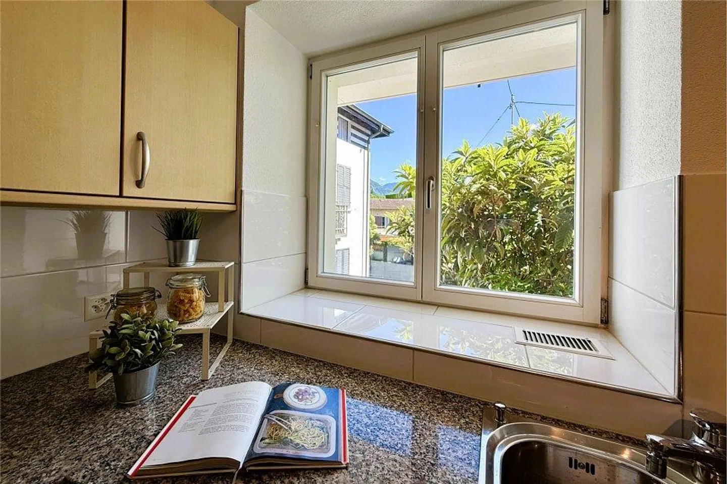 Maison unifamiliale de 4,5 pièces - Photo 3 sur 13