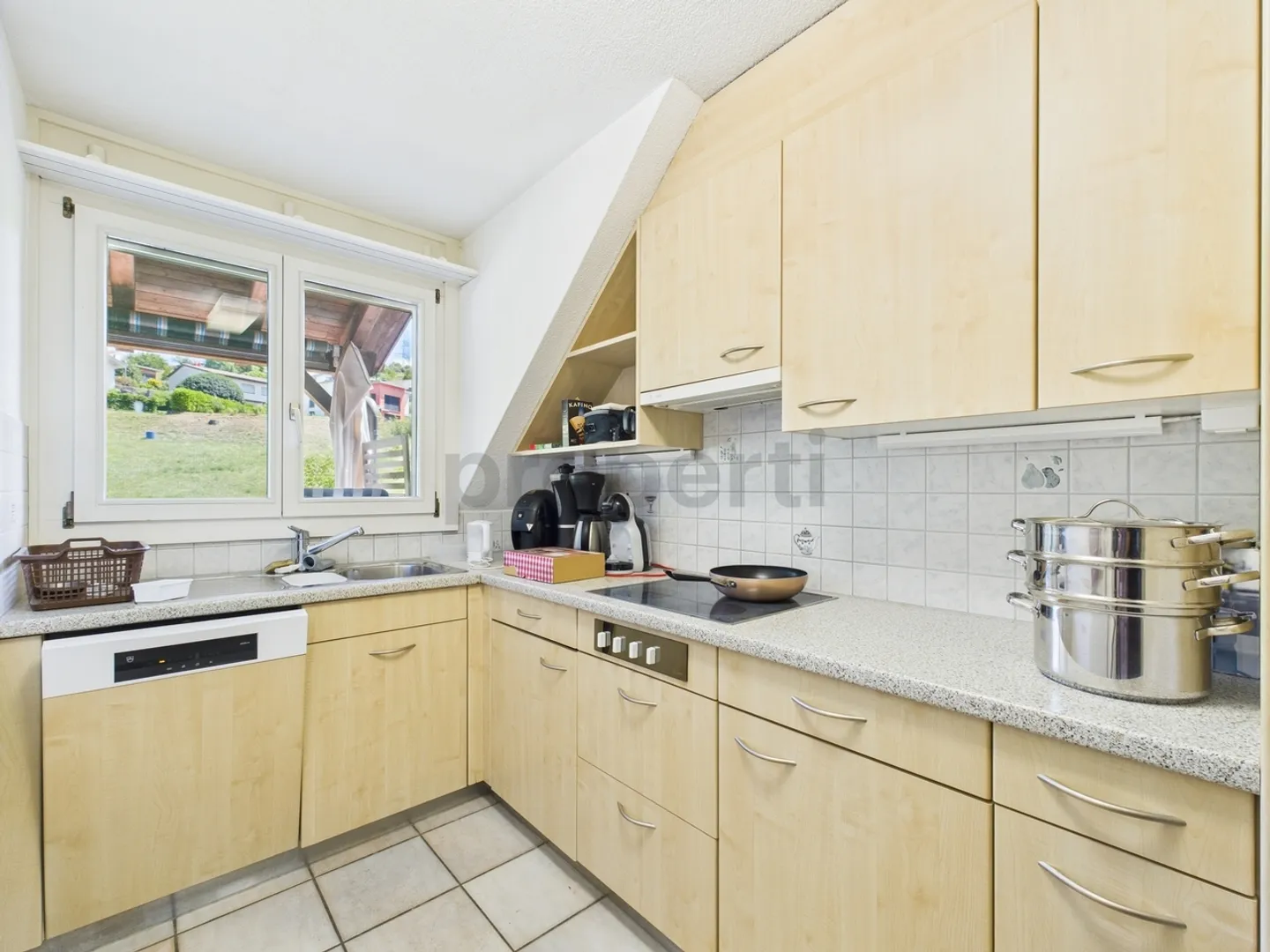 Dreamy 4.5-Room Penthouse in Wölfinswil, Canton AG - Photo 4 of 12