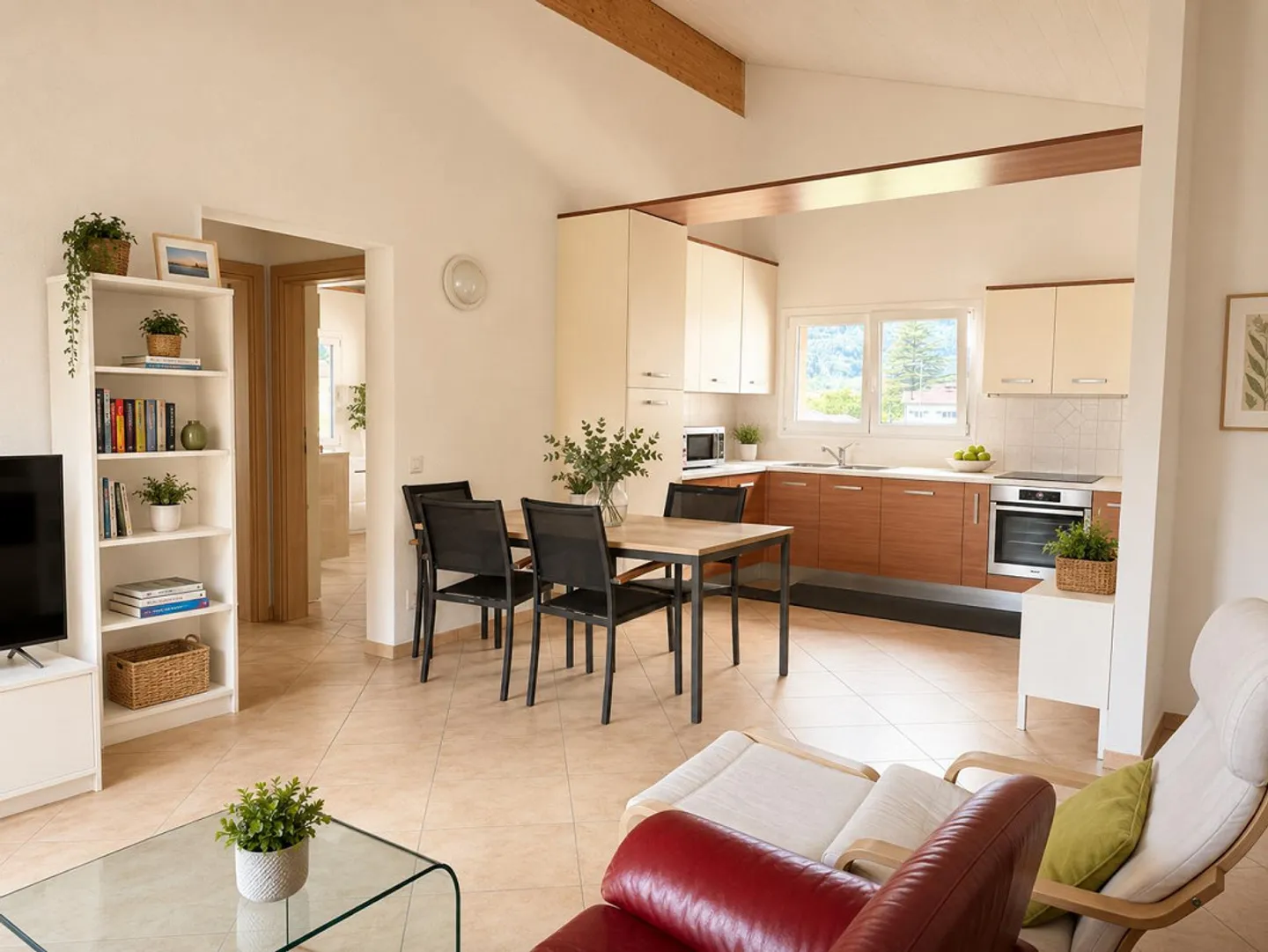 Affascinante Casa Multifamiliare - Foto 11 di 29
