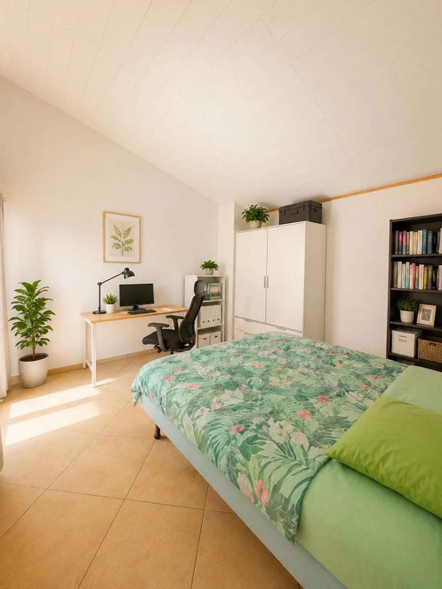 Affascinante Casa Multifamiliare - Foto 25 di 29