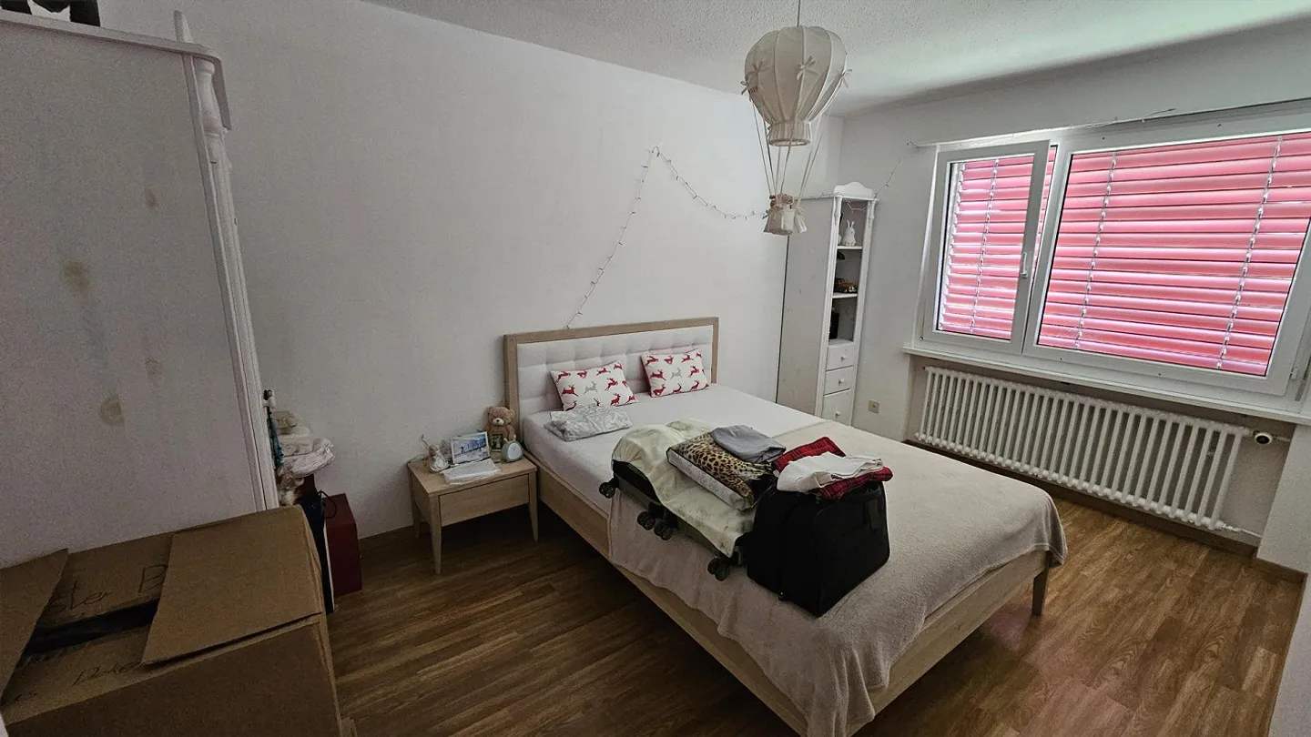 Appartamento 4.5 stanze tranquillo e soleggiato con vista aperta in affitto - Foto 6 di 6