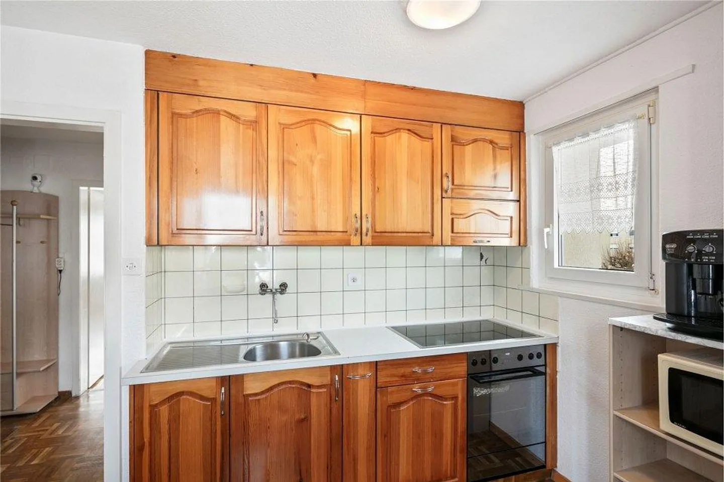 3.5 Room Apartment on the Top Floor - Photo 4 of 12