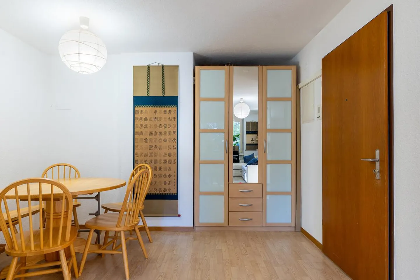 Zürich: Garden apartment with design potential - Photo 3 of 5
