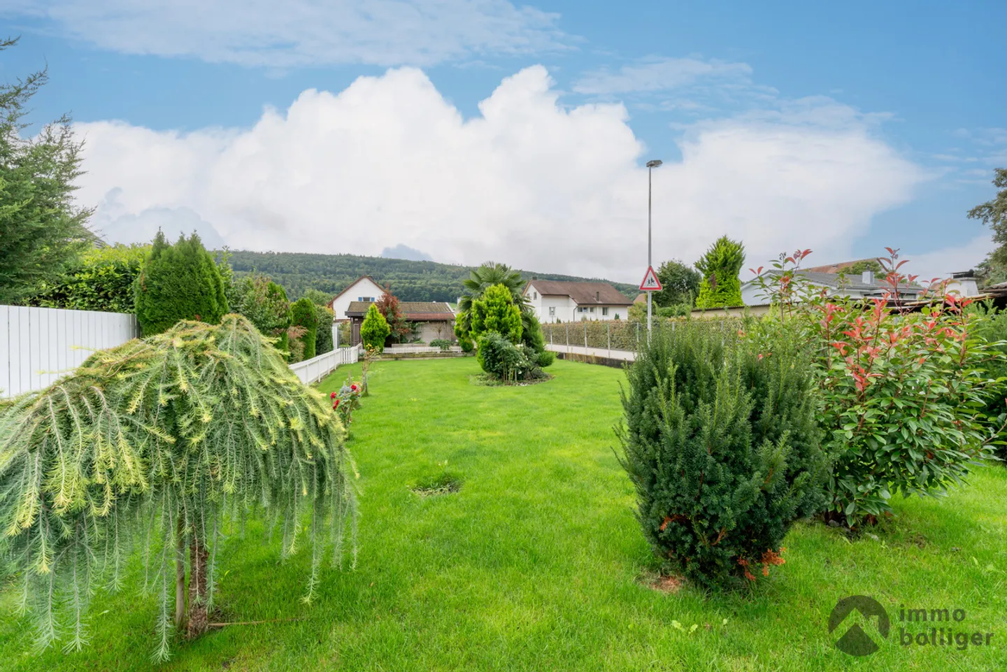 Casa affascinante con grande giardino - tanto spazio per le tue idee, relax, design creativo e allevamento di piccoli animali - Foto 3 di 13