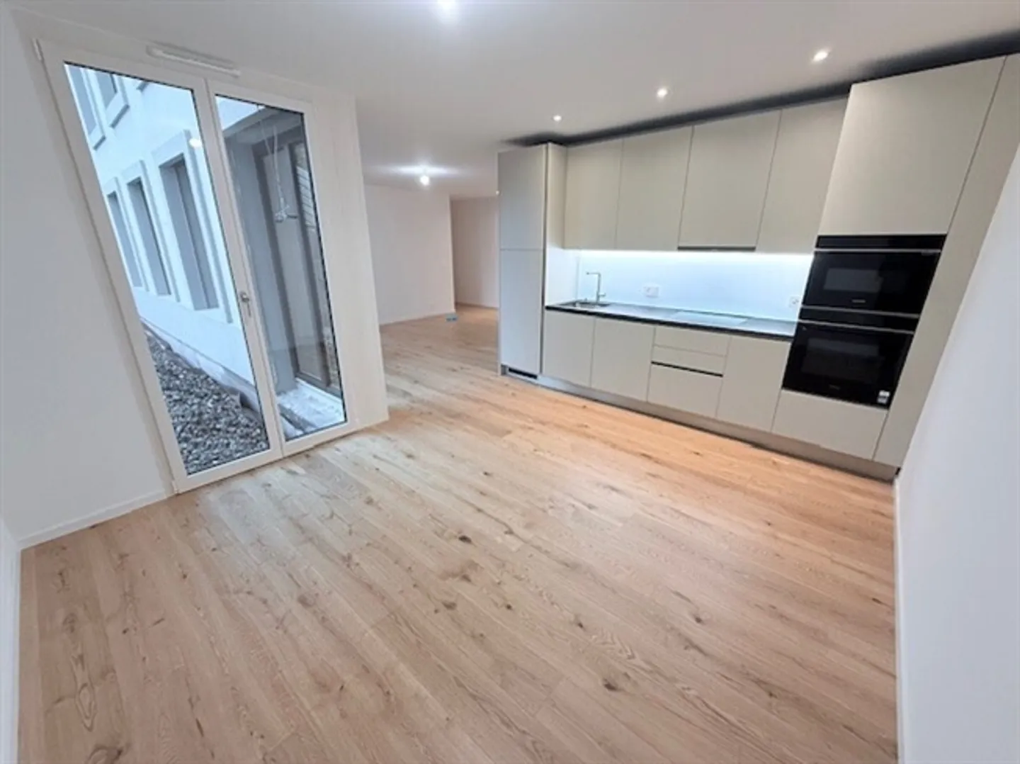 Magnifico nuovo appartamento di 3,5 stanze nella città vecchia di Montreux - Foto 2 di 8