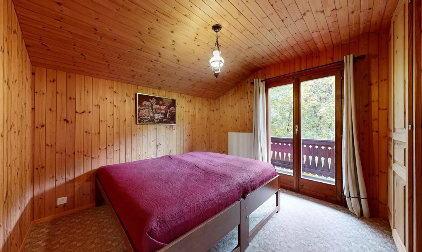Exclusive: 5-bedroom chalet with a beautiful south-facing orientation - Photo 8 of 13