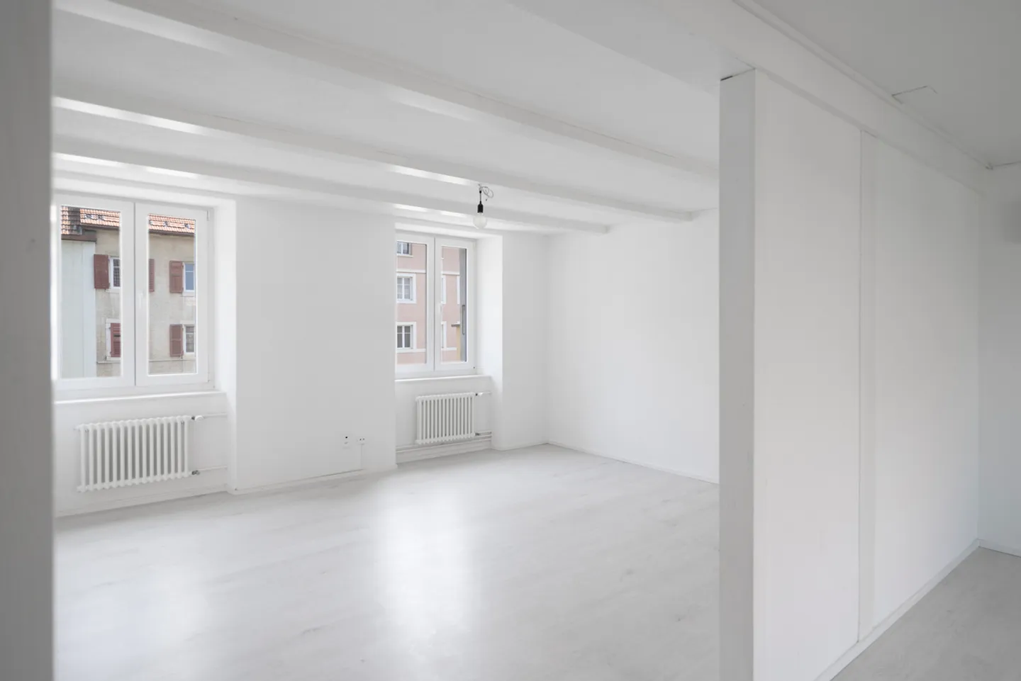 Bright 3.5-Room Apartment - Photo 1 of 9