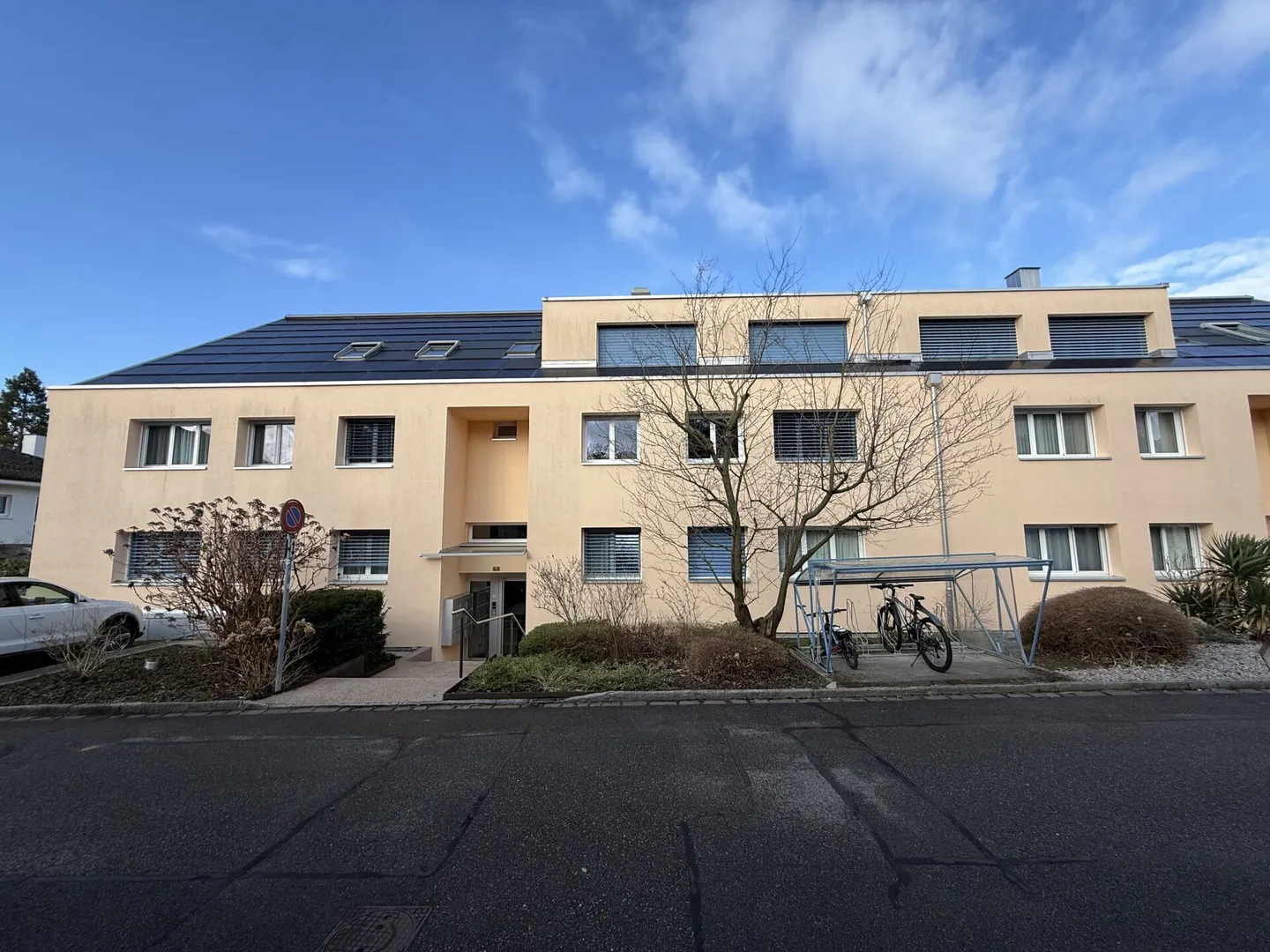 Appartamento mansardato luminoso in una posizione tranquilla! - Foto 11 di 12