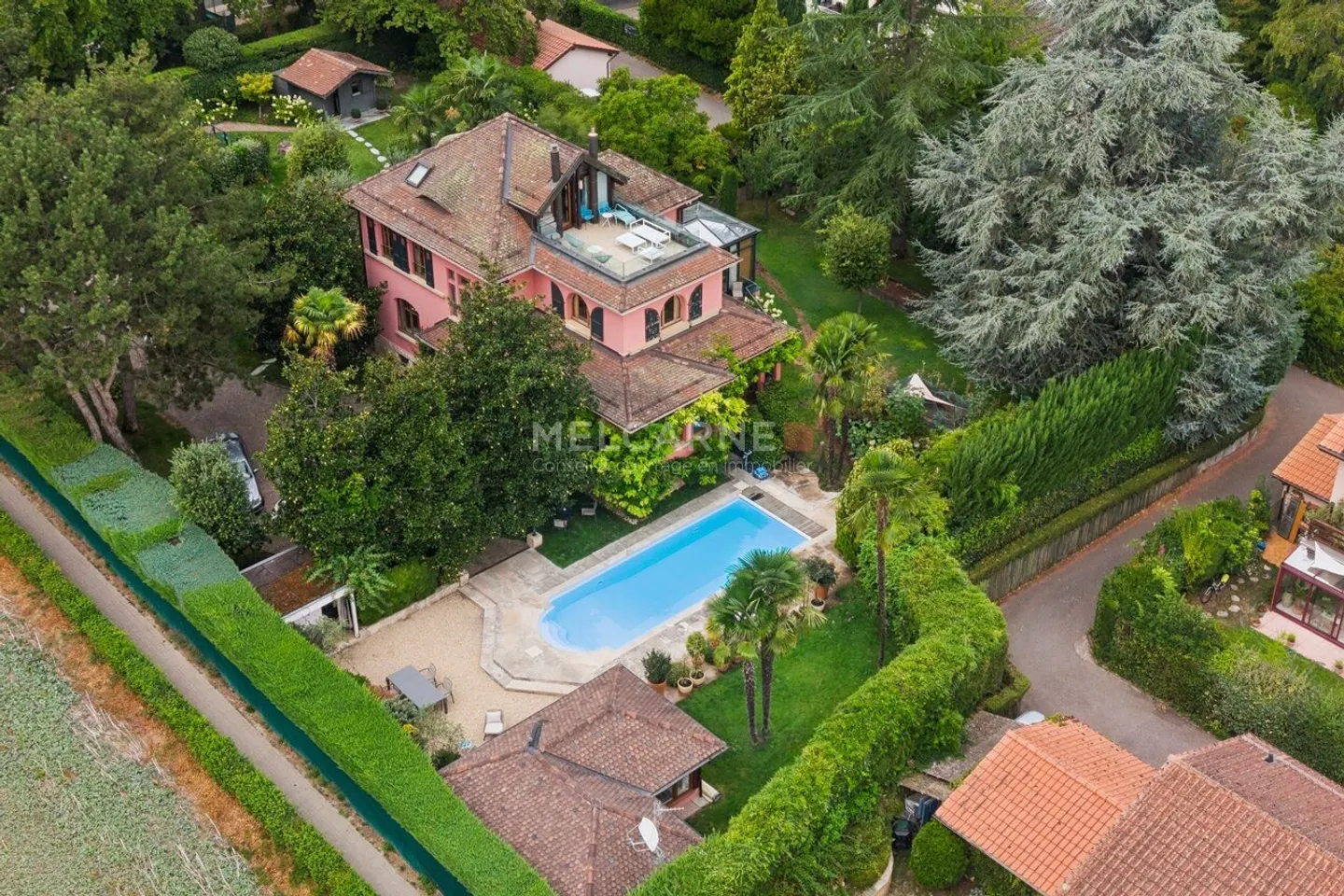 Elegant Villa with Lake View - Photo 2 of 16