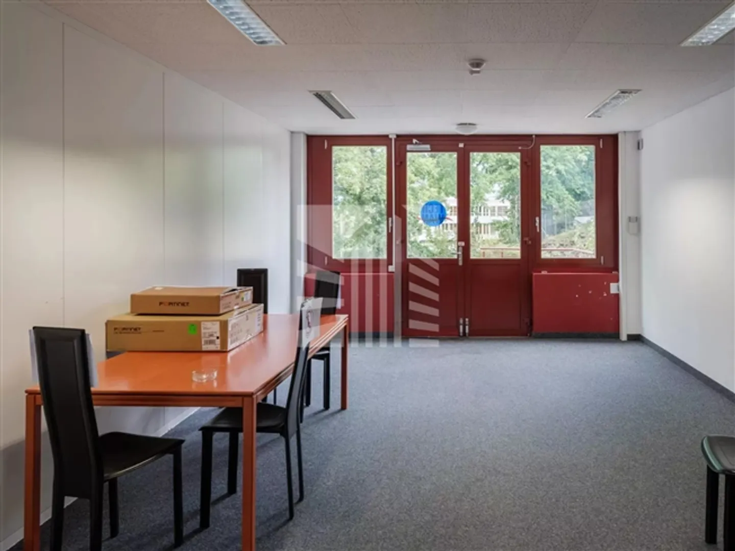 Apartment - Photo 5 of 13