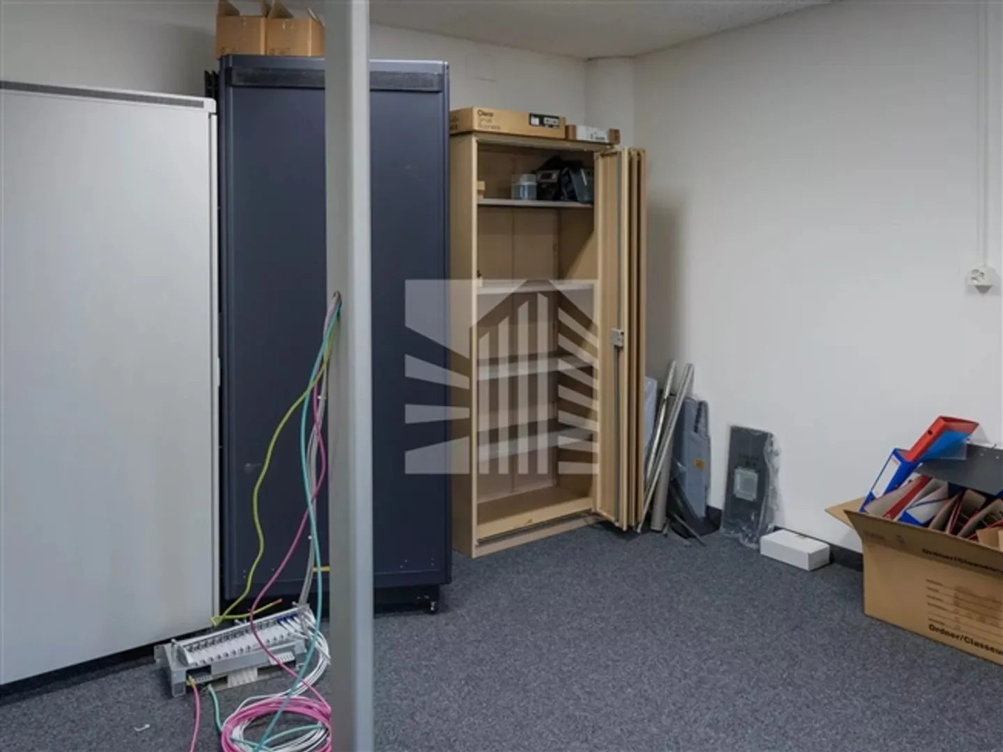 Apartment - Photo 10 of 13