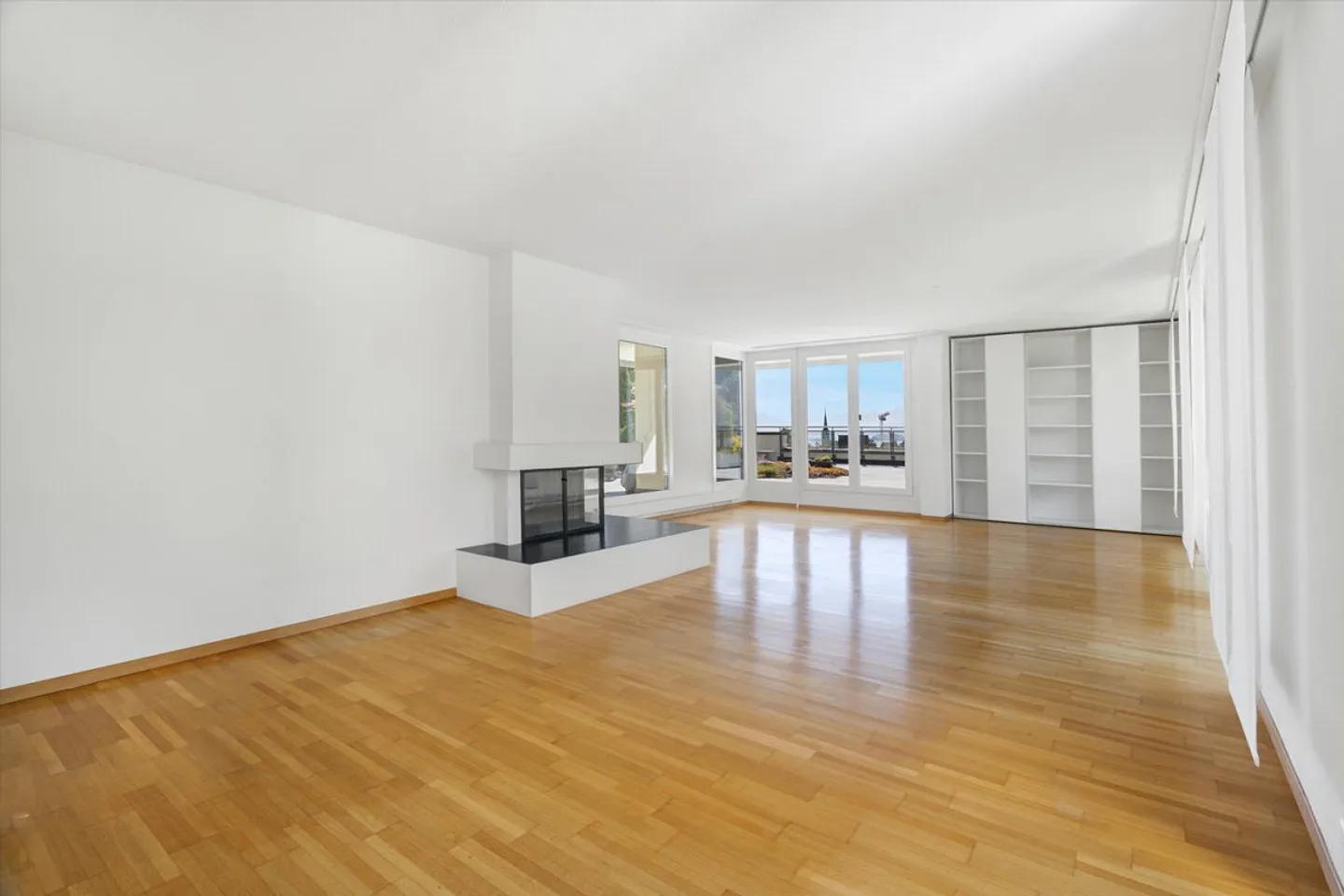 Vivere con vista panoramica sui tetti di Oberrieden - Foto 9 di 27