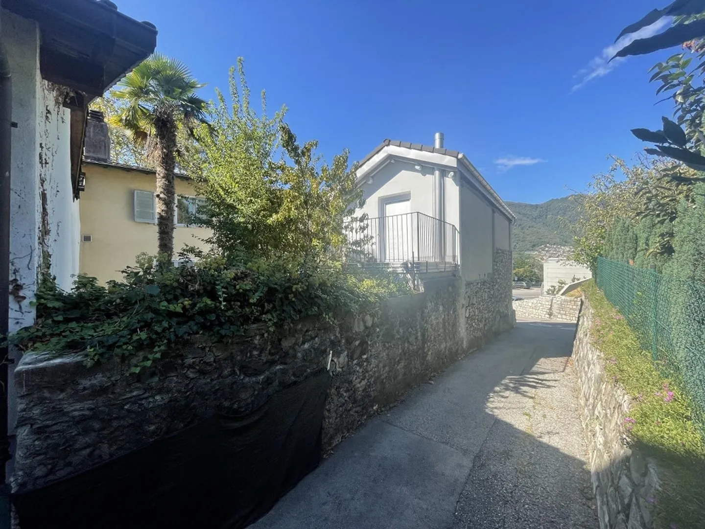 Casa singola in affitto - Foto 12 di 14